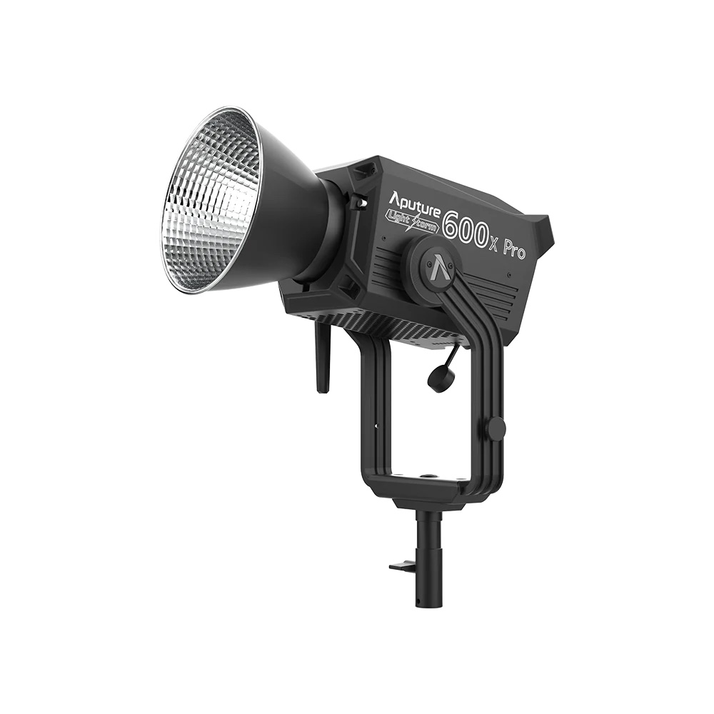 Aputure 600x